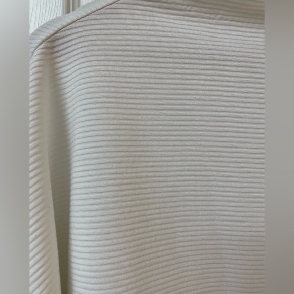 Bright White Ribbed ottoman Tunic Style Shirt - Picture 8 of 8
